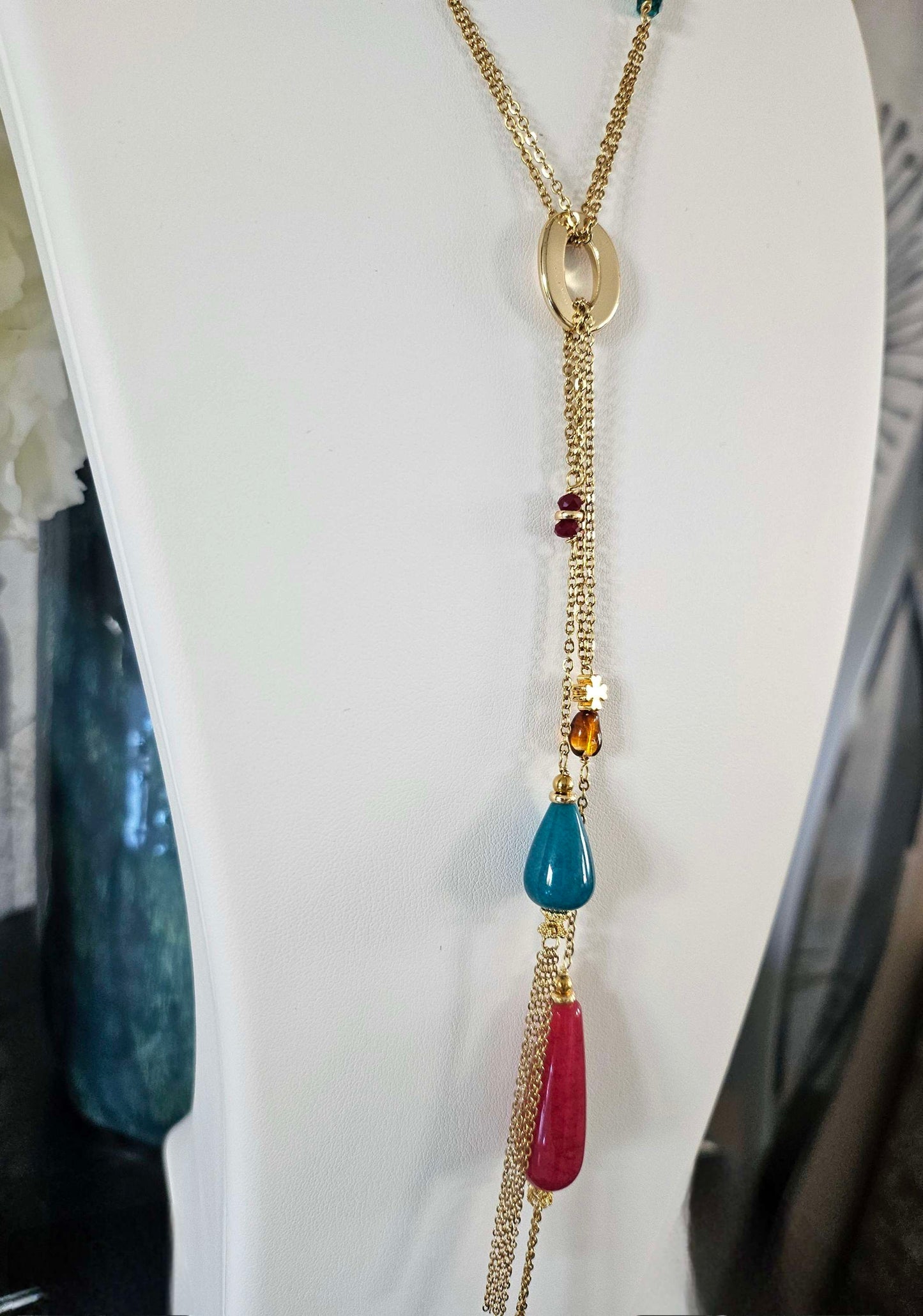 Gold plated steel fanie necklace
