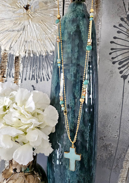 Dola necklace