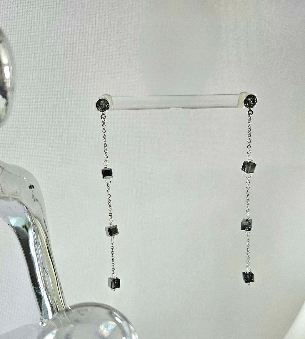 Aya earrings