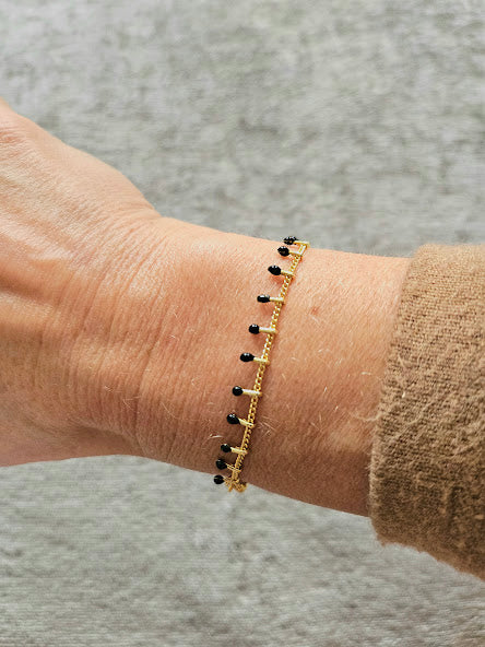 Esol Black Bracelet