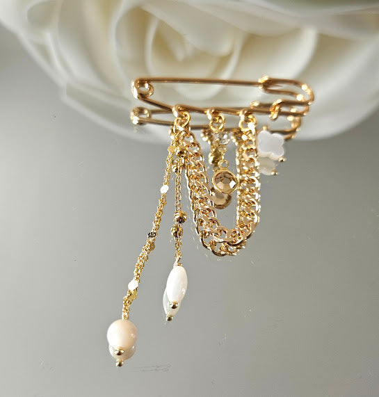 Broche FANIE