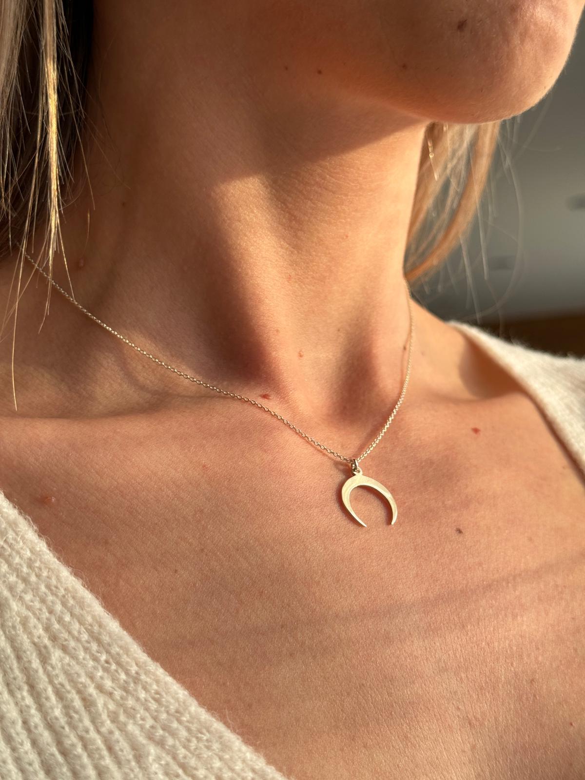 Collier en croissant de lune argent 925