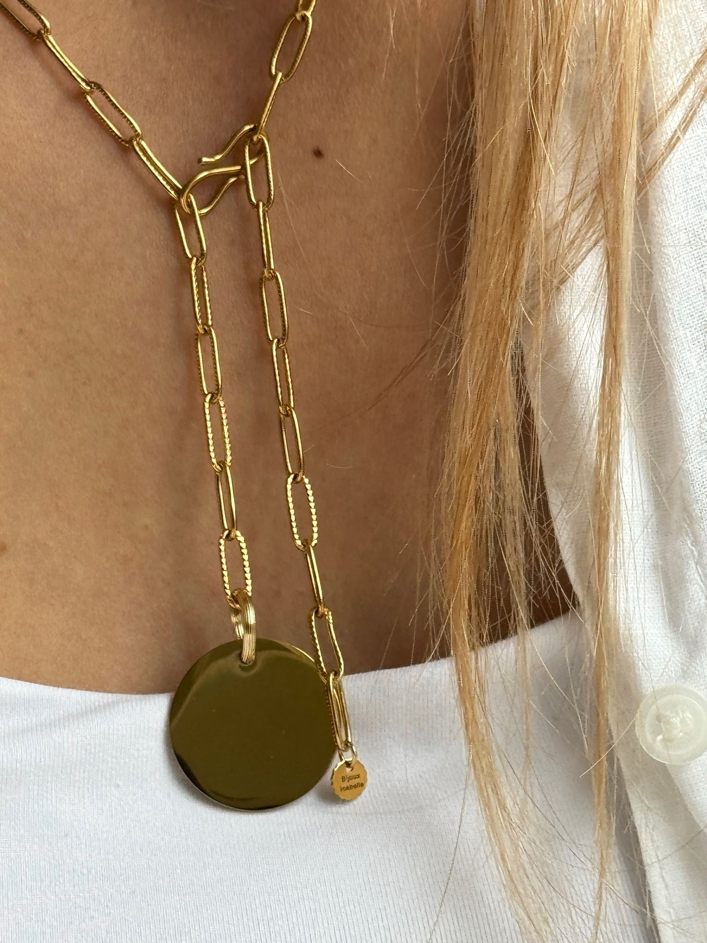Collier gavie – un bijou rock et tendance, modulable selon votre style