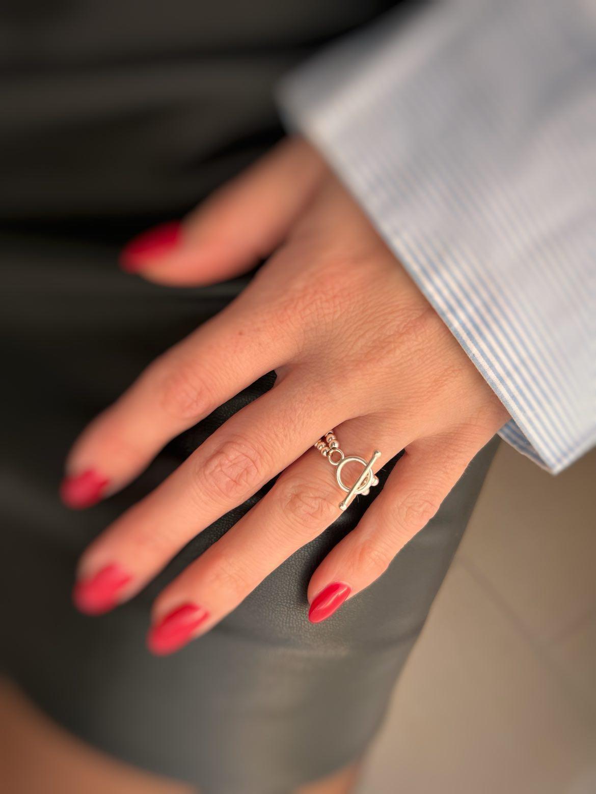 Bague Perles à double rang avec Fermoir Toggle | LANA
