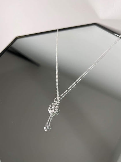 Collier à clé – La Clé du Bonheur