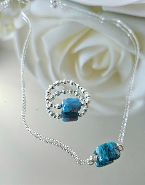 Ofeli Silver Necklace