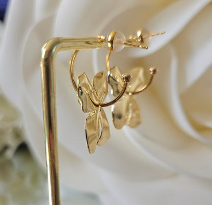 Boucles d'oreilles ASOLA BLANC