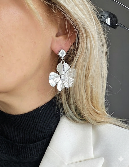 Flower earrings